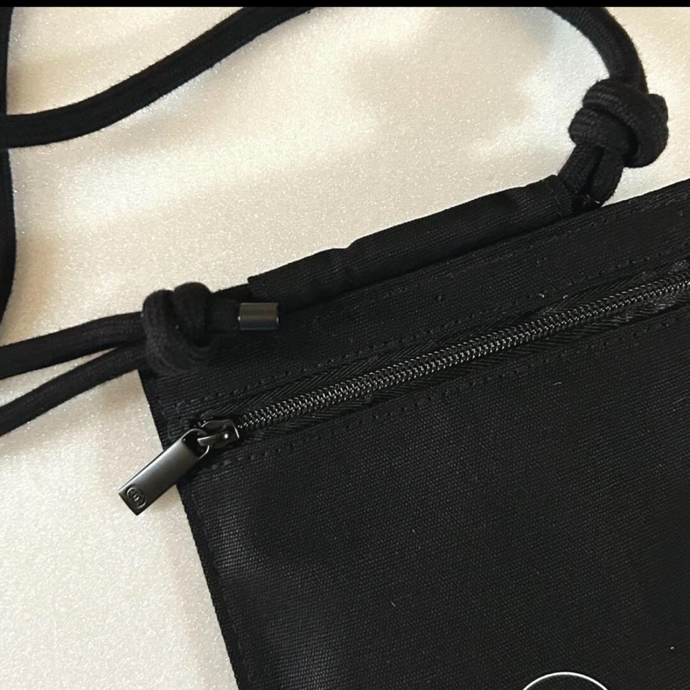 Black Logo Crossbody Bag NWT - Picture 3 of 7
